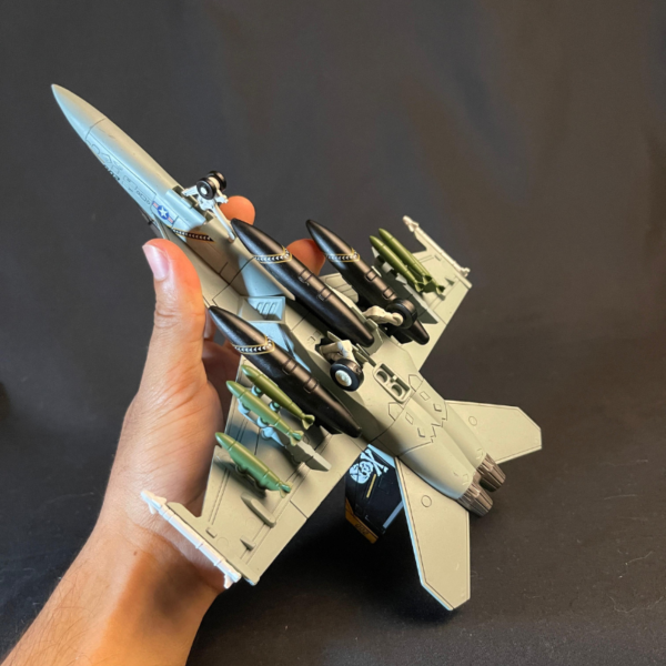 4 Avión armable F18 Super Hornet 1:72