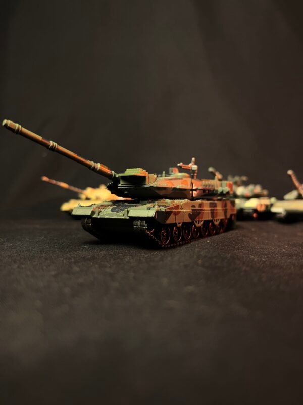 Tanques de guerra armables plásticos