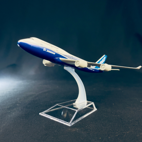 Título (10) Boeing 747 escala 1:400 Métalico Variado
