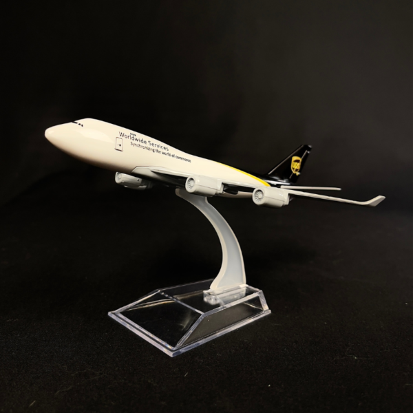 Título (11) Boeing 747 escala 1:400 Métalico Variado