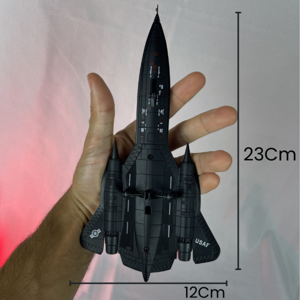 1 Lockheed SR-71 Blackbird escala 1:144