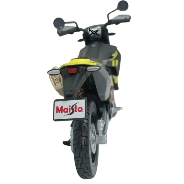 Husqvarna 701 Escala 1:12