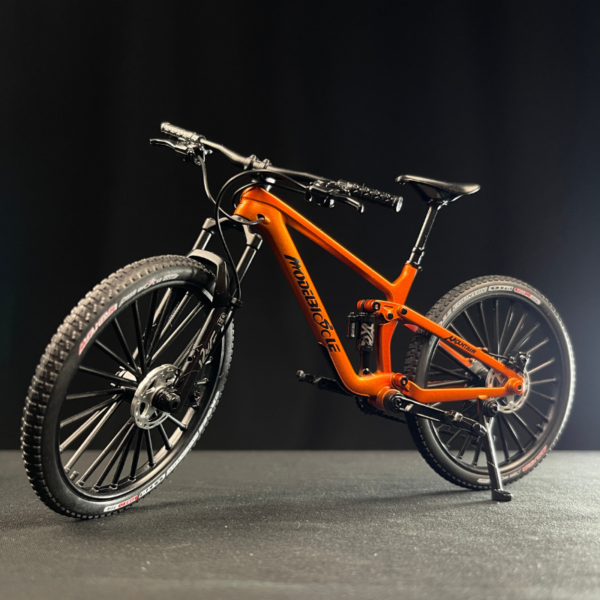 Bicicleta coleccionable a escala metalica 1:6 Naranja Bicicleta coleccionable a escala metalica 1:6