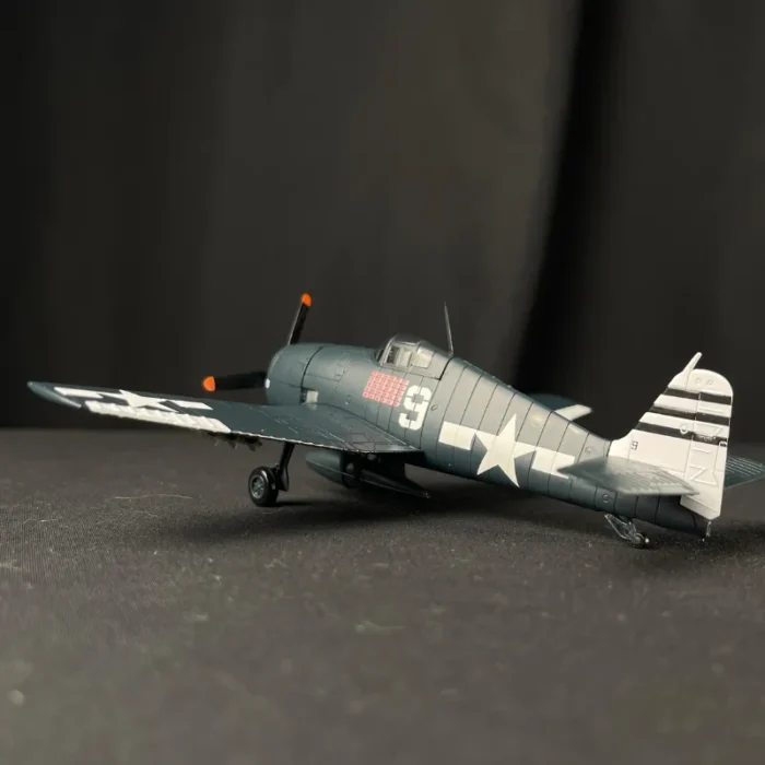 4_11zon avión F6F