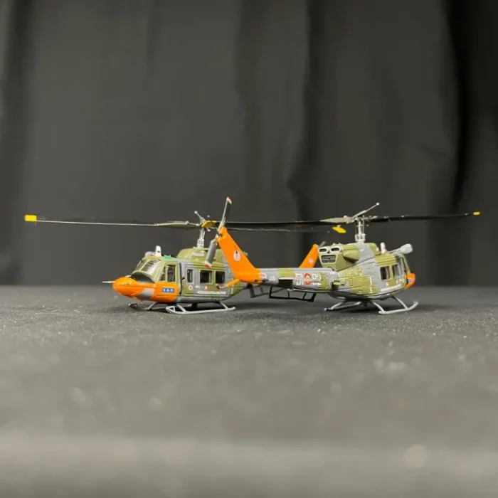 Helicóptero Bell AB-212 Huey a Escala 1:100