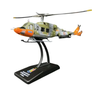 Helicóptero Bell AB-212 a Escala 1:100