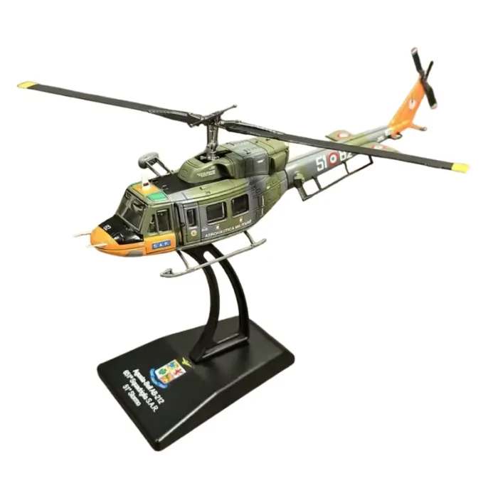 Helicóptero Bell AB-212 Huey a Escala 1:100