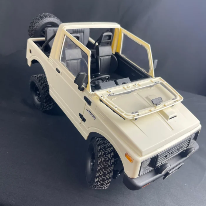11 RC Crawler Suzuki Jimny JA11 Escala 1:10