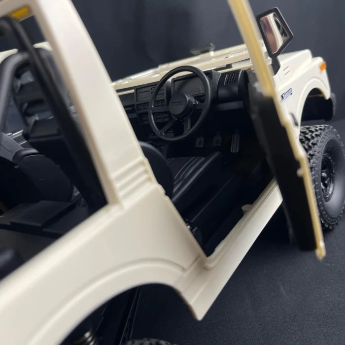 12 RC Crawler Suzuki Jimny JA11 Escala 1:10