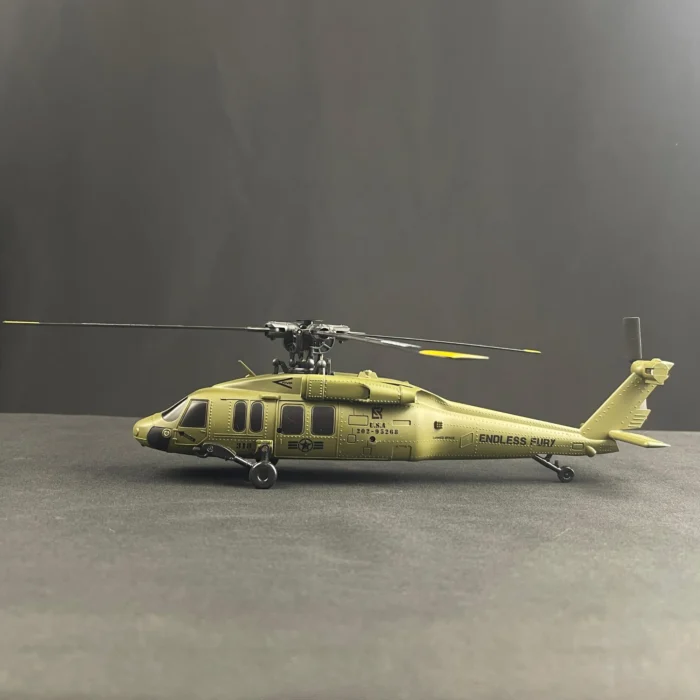 Helicóptero Black Hawk RC