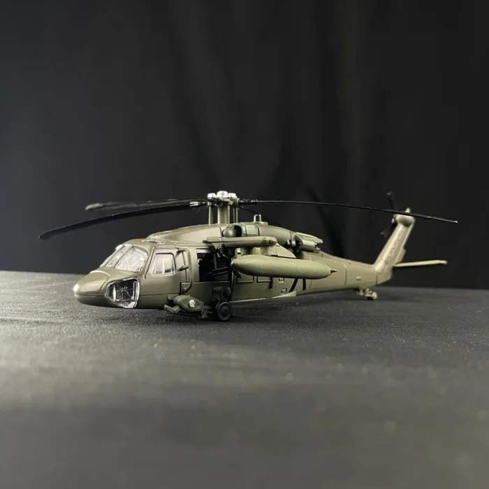 Helicóptero UH-60 Arpía a Escala 1:64