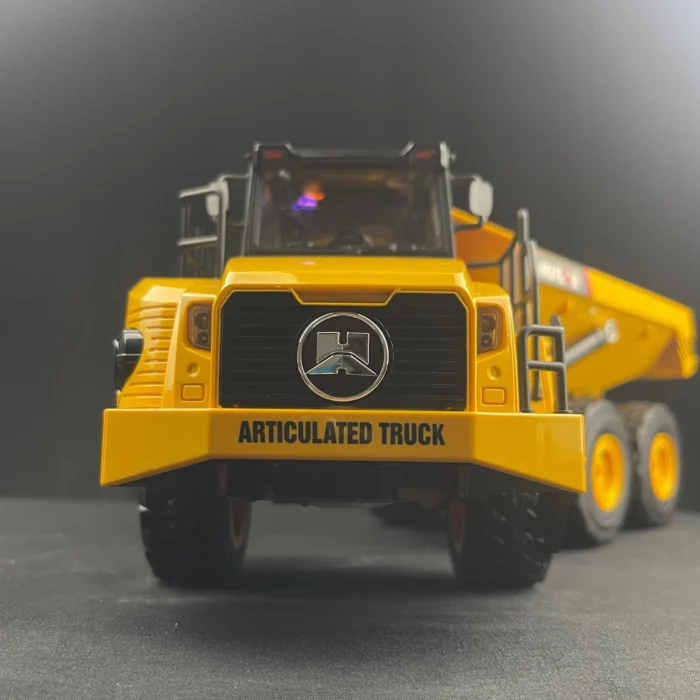 Volqueta RC Huina 1553 Articulado 1:16 Volqueta RC Huina 1553 Articulado 1:16