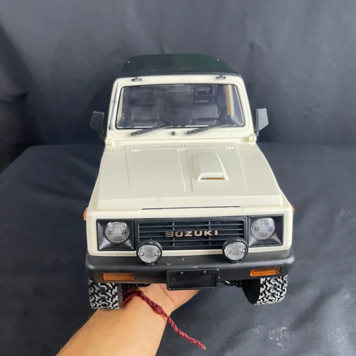7 RC Crawler Suzuki Jimny JA11 Escala 1:10