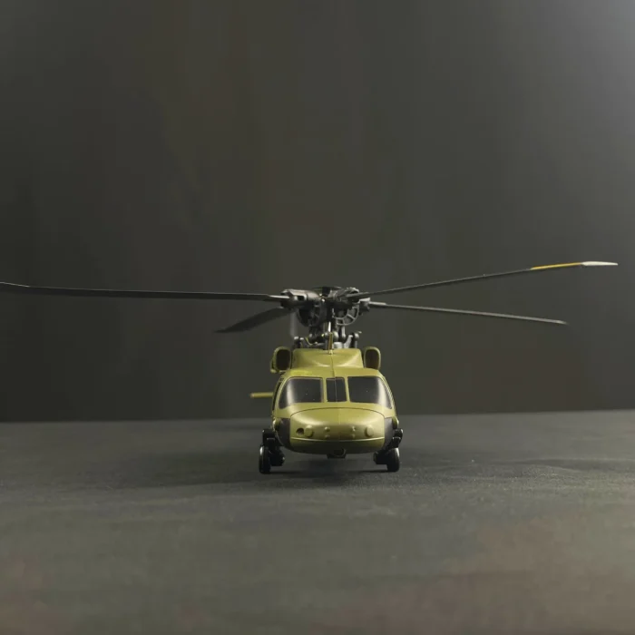 Helicóptero Black Hawk RC